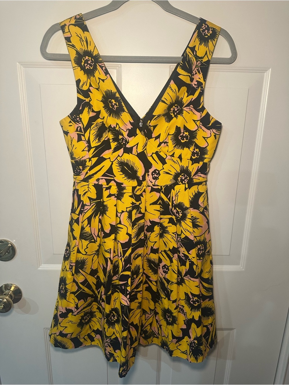 J.Crew Navy Yellow Floral Fit & Flare Dress Size 2 Sleeveless - Picture 2 of 8